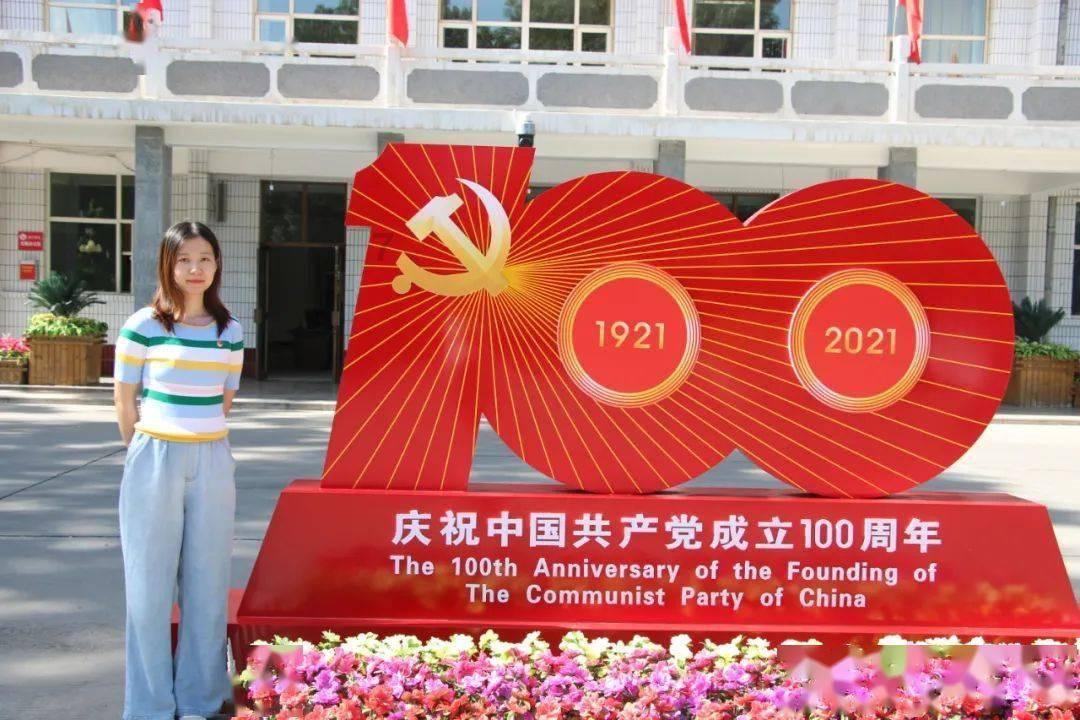 逃离无人的学校